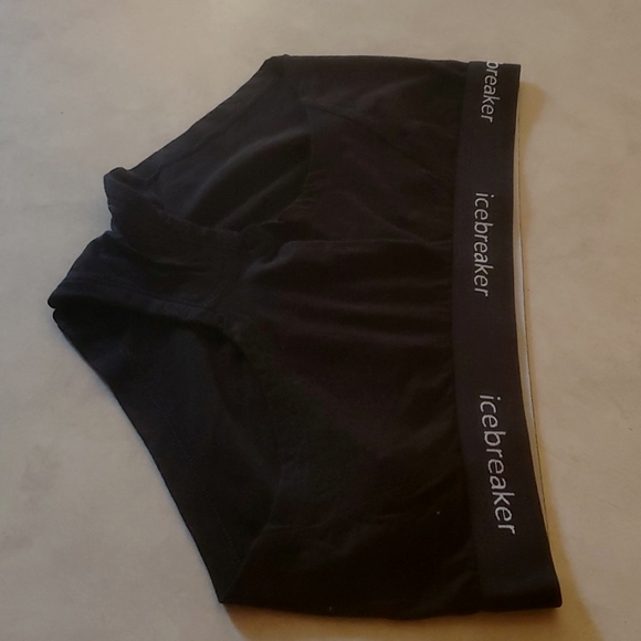 ICEBREAKER  WOMEN'S SPRITE  HOT  PANT,NEW, NO TAGS, SIZE:SMALL - Picture 4 of 7